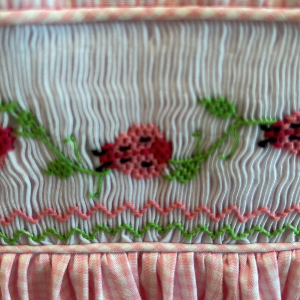 Pink/White Gingham Smocked Lady Bug Dress!  Brand-Bow Peep, Cotton/Poly, Size 6 - Picture 4 of 4